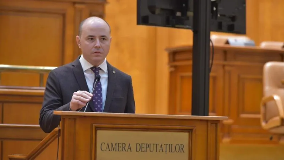 Oamenii lui Bolojan sar la Nicușor Dan, după ce PSD a făcut apel pentru formarea unei majorități parlamentare