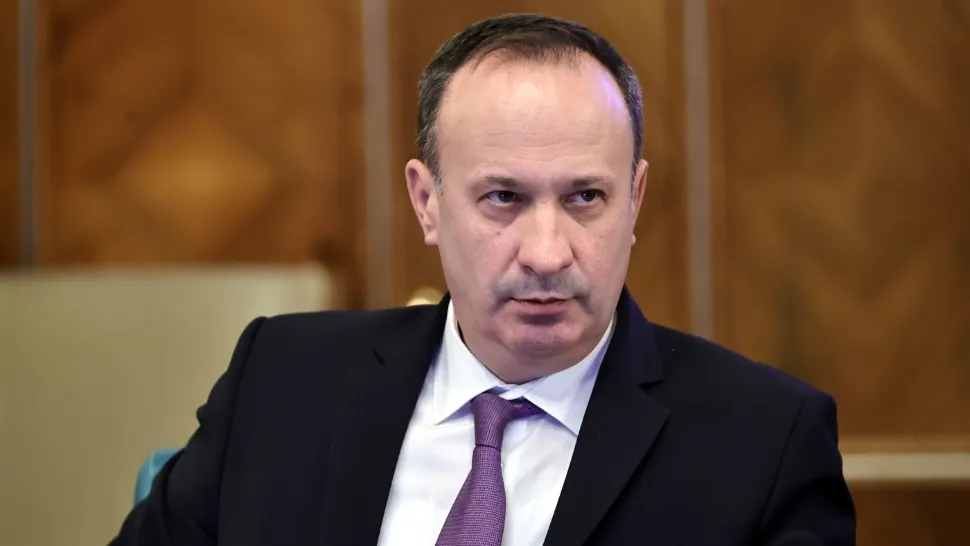 Adrian Câciu, atac devastator la Guvernul Bolojan: „Economia este în derapaj major. Avem un tablou destul de îngrijorator al eșecului Bolojan”