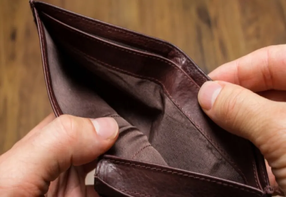 Datoria publică a României a depășit 50% din PIB. Cât de mare este riscul de înghețare a pensiilor?