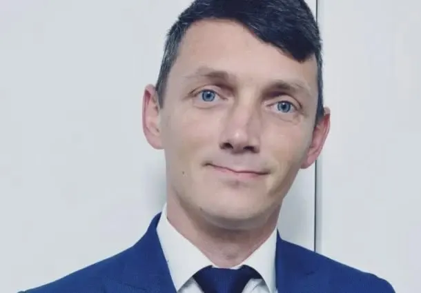 Senatorul Paul-Ciprian Pintea, ales la POT și trecut la PSD, a condus din nou cu permisul suspendat și nu a oprit la semnalul poliției