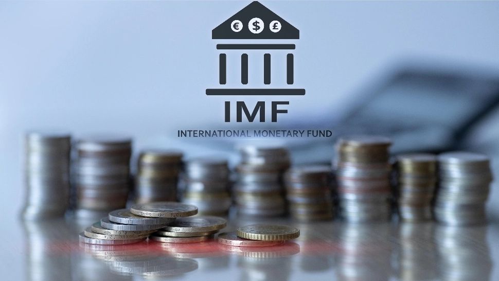 Lovitură de la FMI pentru austeritatea lui Bolojan. Prognoza economică pentru România, tăiată la jumătate
