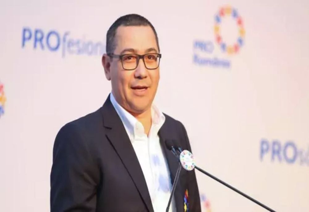 VICTOR PONTA, ATAC LA GEORGE SIMION: ASCULTĂ-MĂ BINE! TU NU EȘTI CĂLIN GEORGESCU. NU AI EDUCAȚIA, PREGĂTIREA, EXPERIENȚA, VALORILE ȘI CREDINȚA LUI ÎN DUMNEZEU
