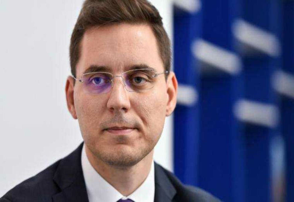 NEGRESCU SE ALĂTURĂ ECHIPEI CONDUSĂ DE GRINDEANU: CANDIDEZ PENTRU UNA DIN FUNCȚIILE DE PRIM-VICEPREȘEDINTE PSD