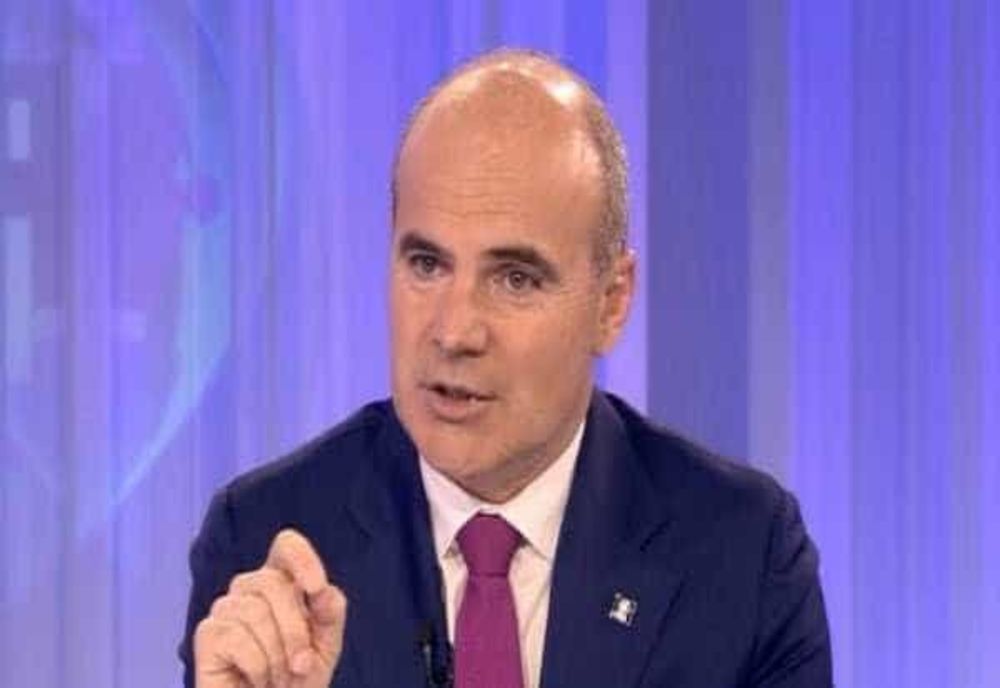 RAREȘ BOGDAN, DESPRE SCANDALUL POLITIC AL MOMENTULUI: „PNL NU A SOLICITAT PREMIERULUI SA DEA OUG ASTFEL ÎNCÂT PREȘEDINTELE IOHANNIS SĂ POATĂ CANDIDA”