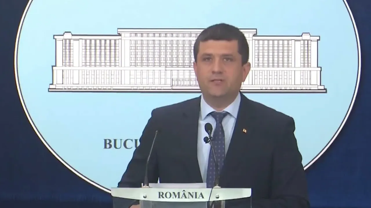 Radu Miruță a publicat factura și a arătat cât a costat concediul în care a plecat cu familia