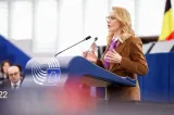 Criza locuințelor, pe masa comisarului european. Gabriela Firea vine cu 20 de propuneri
