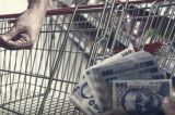 Taxele majorate se văd în prețuri: România rămâne lider la scumpiri în Europa