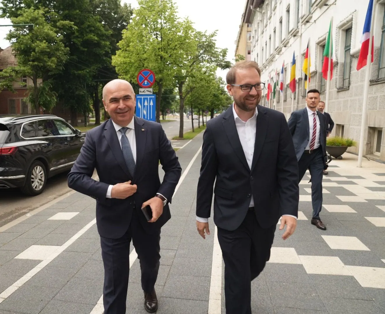 Bolojan a încercat să-l salveze pe Dominic Fritz de decizia CCR. Foto/Inquam