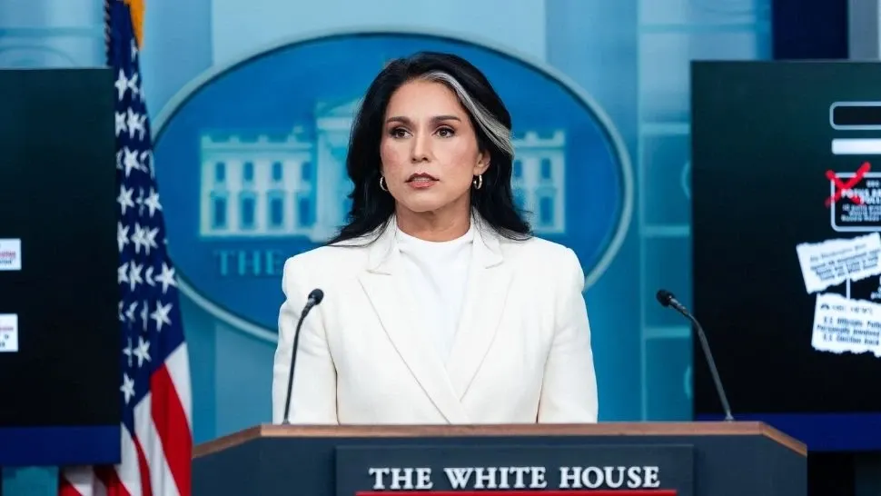 Tulsi Gabbard la Casa Albă (Profimedia)