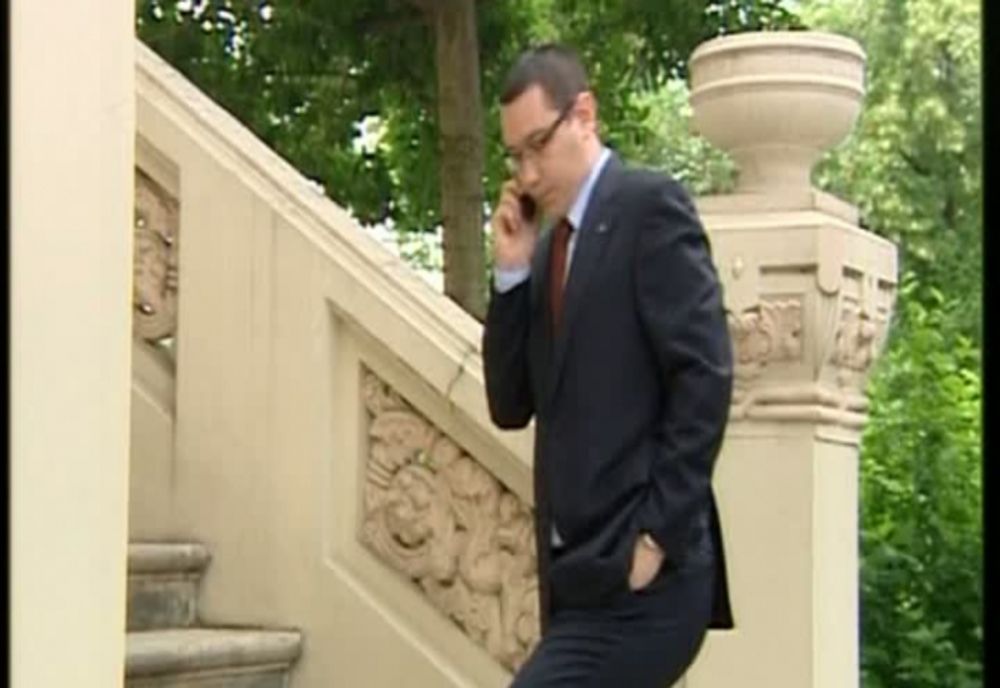 Liderul Pro România, Victor Ponta: Mi-e teamă că blatul din Parlament e și local