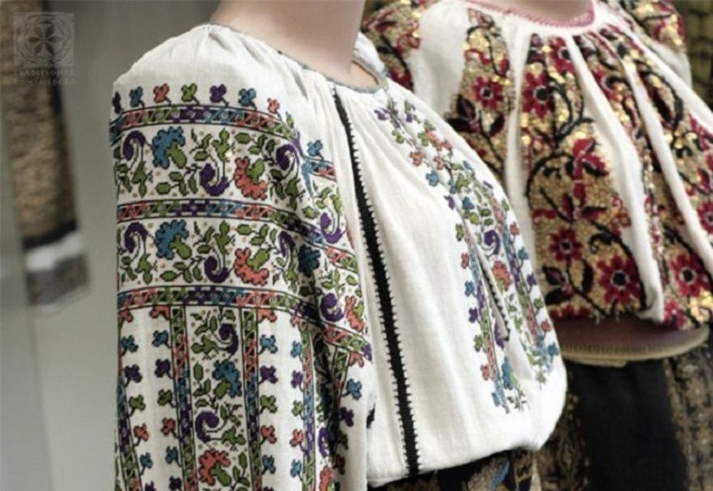 O excepțională veste de Ziua Națională a României. Cămașa cu altiță a fost inclusă în Patrimoniul UNESCO