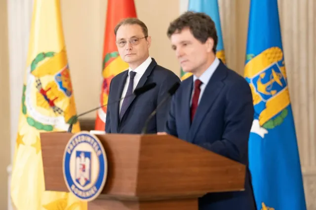 Minoritățile naționale anunță că susțin necondiționat Guvernul Niculescu. PSD, PNL și USR pun condiții, AUR și SOS nu îl votează