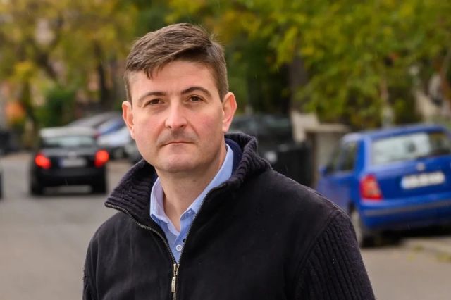 USR face scut în fața lui Bolojan, după numirea lui Veștea ca premier interimar: „Constituția e clară, consultările trebuie reluate”