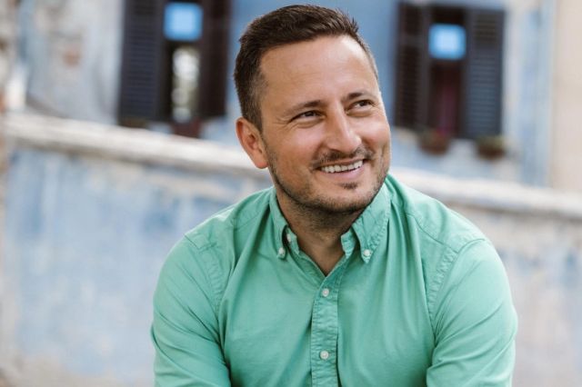 Război de declarații între Viktor Orban și europarlamentarul român Nicu Ștefănuță. Economia României, aruncată în mijlocul disputei